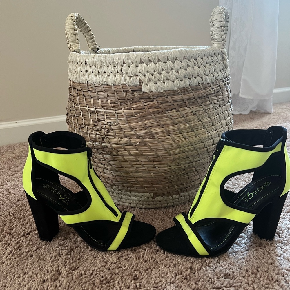 Rouge Helium Mania Neon Green and Black LYC Heels.